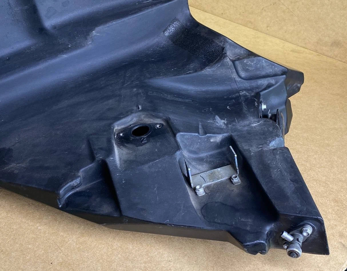 ktm 950 LC8 Sm Supermoto 62507013000 Fuel gas Tank