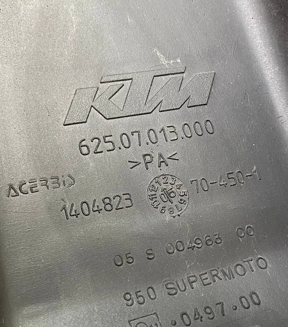ktm 950 LC8 Sm Supermoto 62507013000 Fuel gas Tank