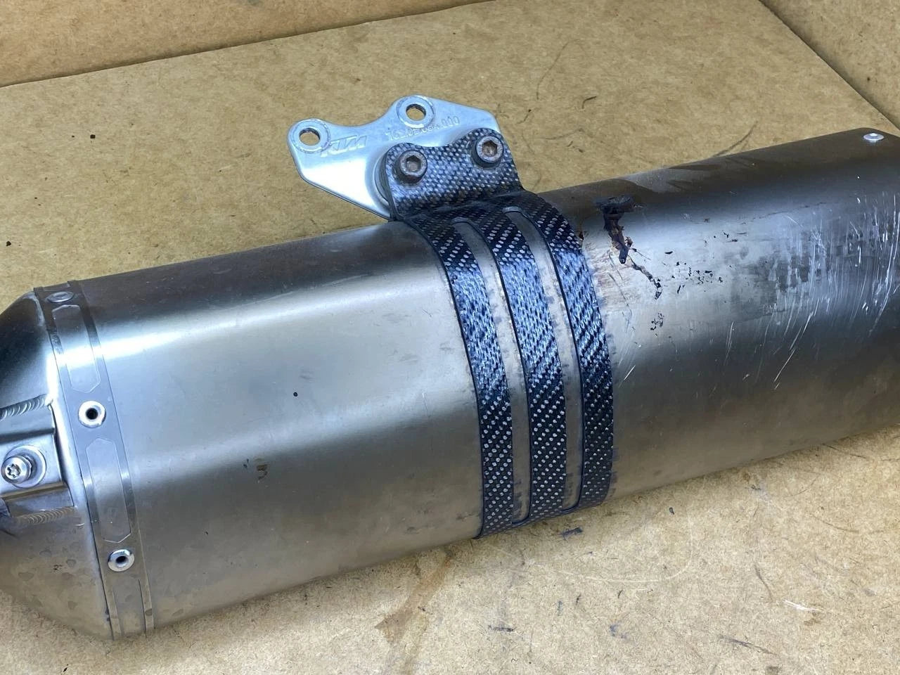 KTM 690 smc enduro Husqvarna 701 Akrapovic TITANIUM carbon exhaust muffler