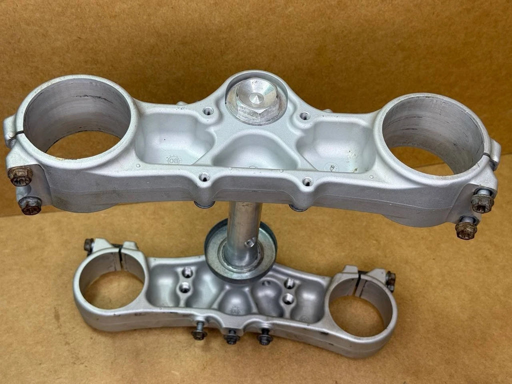 KTM 690 SMC R Enduro Triple Clamp 32-34 Offset 2008-2018 76501131033 76501134033