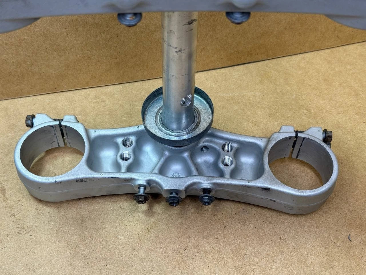 KTM 690 SMC R Enduro Triple Clamp 32-34 Offset 2008-2018 76501131033 76501134033