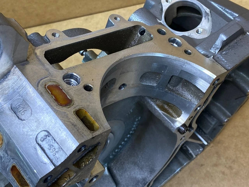 ktm 1290 super duke R 2017-2019 engine crank case casing left 6163000004424