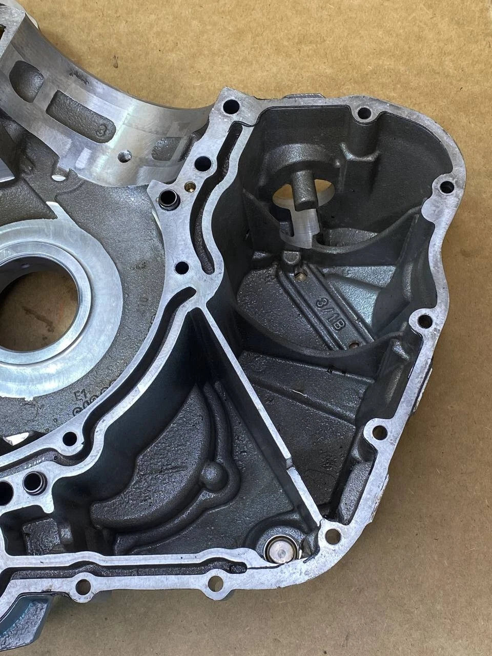 ktm 1290 super duke R 2017-2019 engine crank case casing left 6163000004424